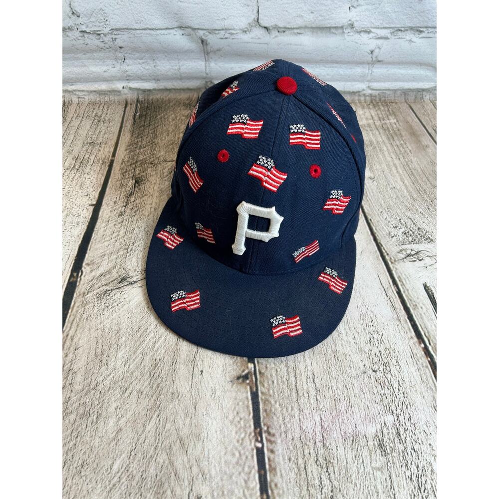 NEW ERA 59Fifty Men’s Pittsburgh Pirate Patriotic Trucker Hat / Size: 7 1/4
